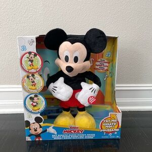Disney Junior Mickey Hot Diggity - Dance Mickey
Mouse